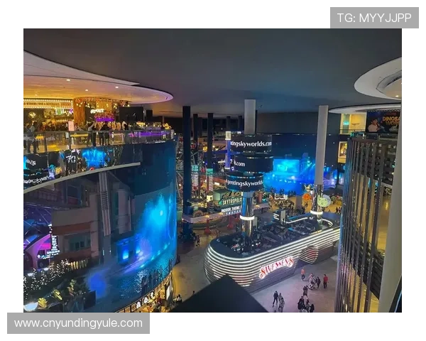 马来西亚云顶赌城图片欣赏：迷人夜色中的赌场建筑与娱乐设施全景图